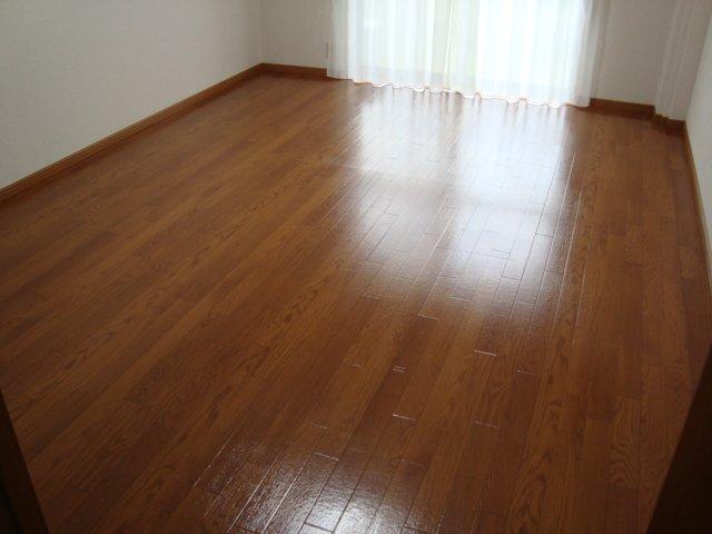 マコズ・アベニュー 部屋画像