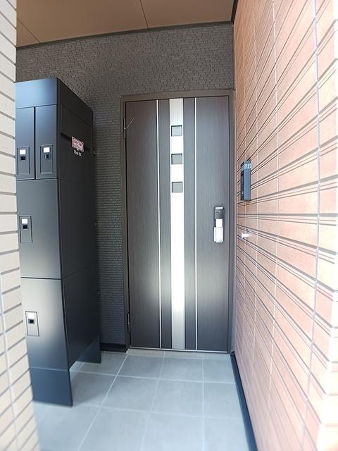 クレール（105） 玄関