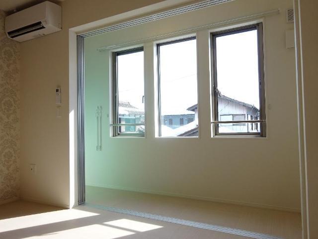メゾン　ベイリーフ 部屋画像