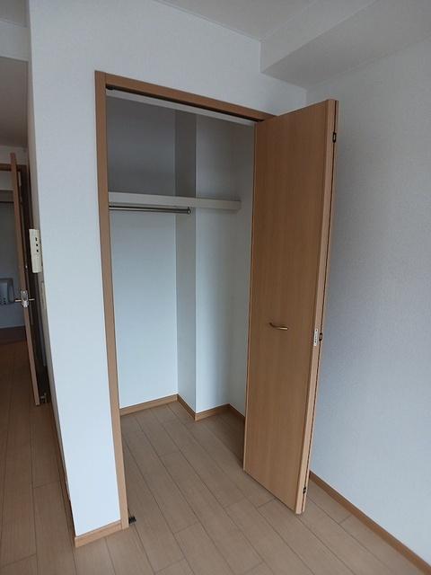 ファウンダー　オブ　ティー（301） 収納