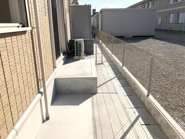 セジュール　ウワト（105） 庭