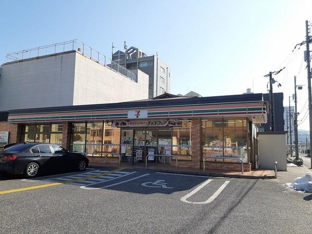 セブンイレブン彦根駅前店様：600m