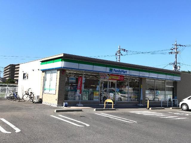ファミリーマート彦根竹ヶ鼻店：283m