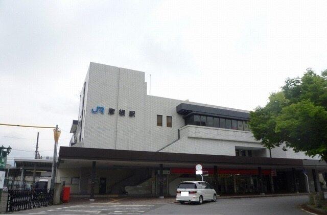 JR彦根駅：2100m