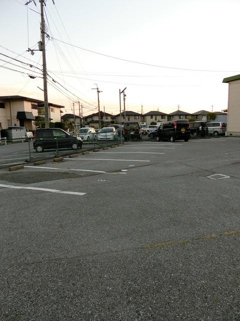 レークハイツ伊庭　Ⅰ（101） 駐車場