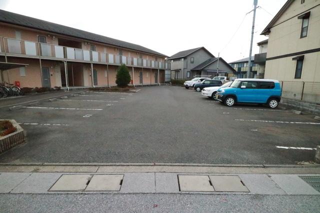 風花（105） 駐車場