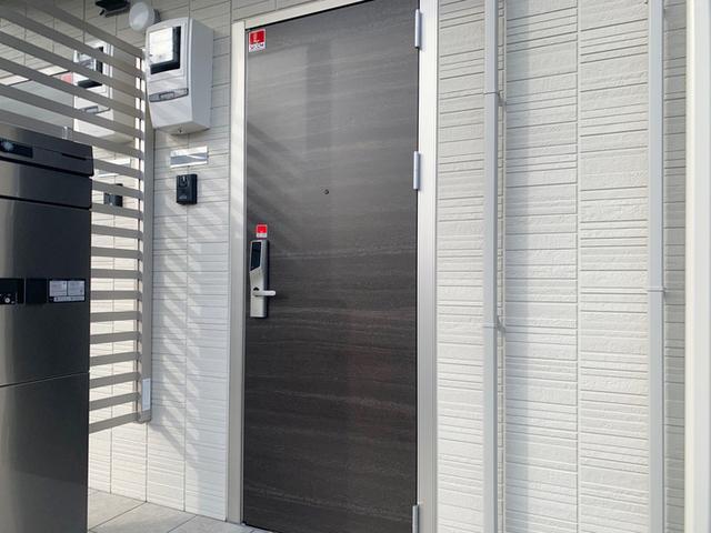 D-room Brlliant (ﾃﾞｨｰﾙｰﾑﾌﾞﾘﾘｱﾝﾄ)（201） エントランス