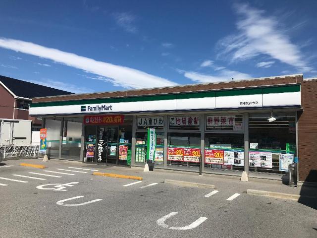 ファミリーマート彦根開出今店：695m