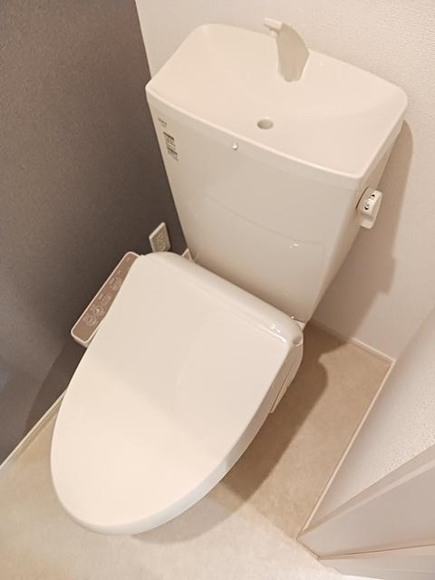 ルミナス　八街（103） トイレ