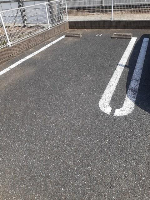 オズロード（203） 駐車場