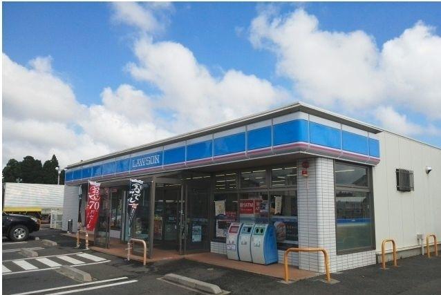 ローソン 富里獅子穴店：1000m