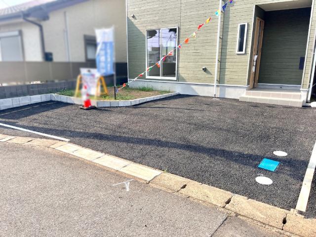 成田市本城新築戸建 駐車場