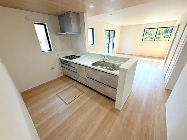 成田市中台新築戸建 キッチン