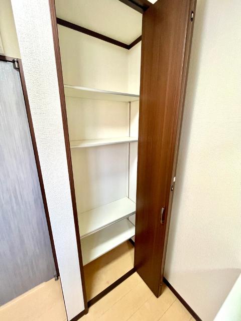 八街市文違中古戸建 収納