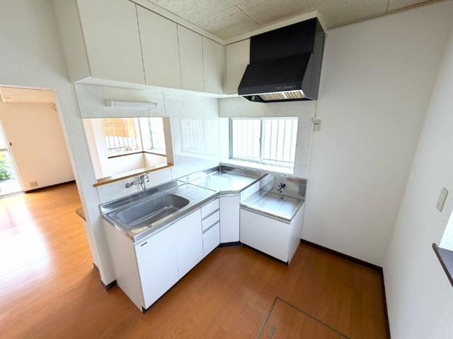 八街市八街中古戸建 キッチン