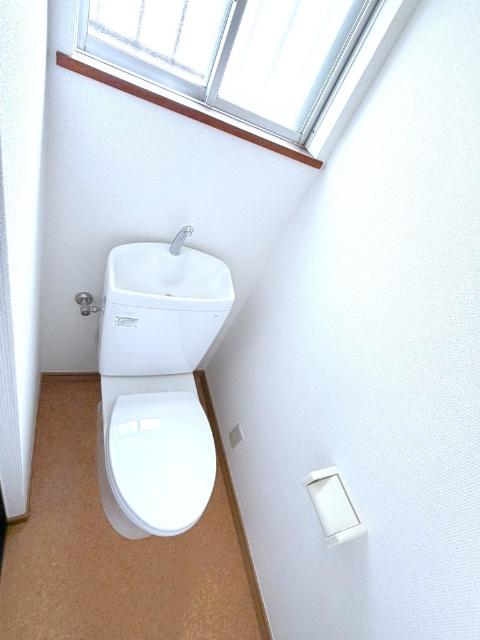八街市八街中古戸建 トイレ