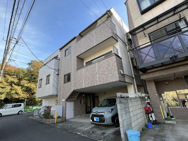 フォレスト小山（301） 外観