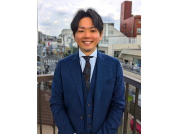 スタッフのサムネイル