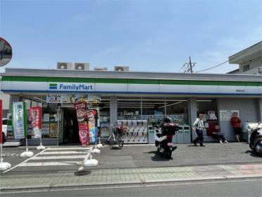 ﾌｧﾐﾘｰﾏｰﾄ 練馬桜台店：369m