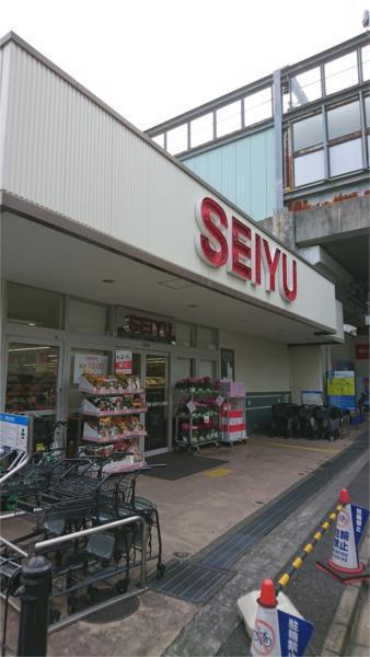 西友 桜台店：287m