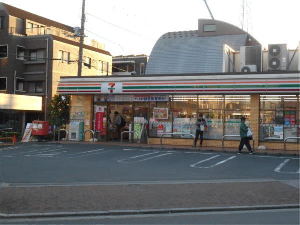 ｾﾌﾞﾝｲﾚﾌﾞﾝ 練馬北町6丁目店：400m