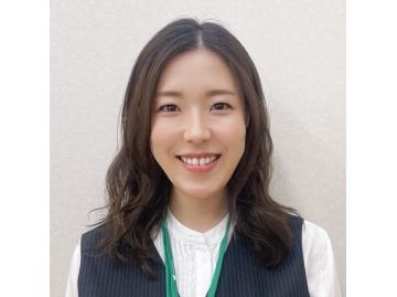 スタッフのサムネイル