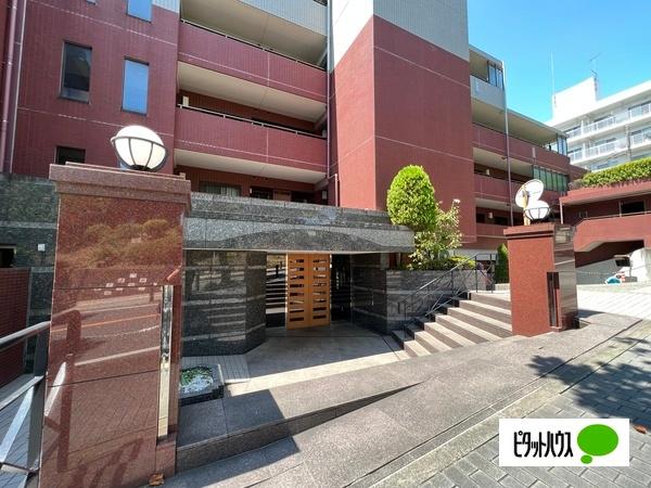ヒルハイツ宮前平ＷＥＳＴ エントランス