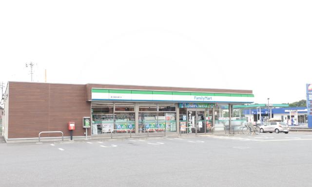 ファミリーマート鶴ヶ島鉄砲通り店：522m