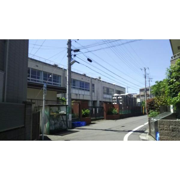 川崎市立下小田中小学校：345m