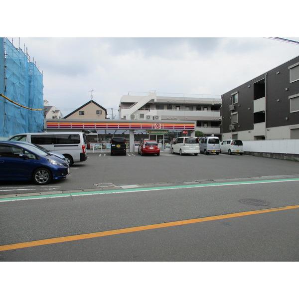 サークルK川崎上小田中店：460m