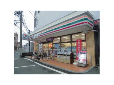 セブンイレブン梶ケ谷大塚店：131m