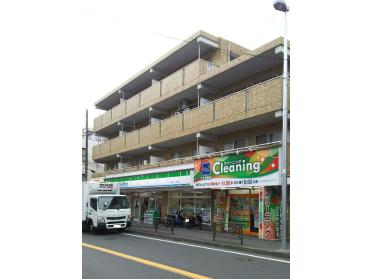 ファミリーマート宮前小台一丁目店：233m