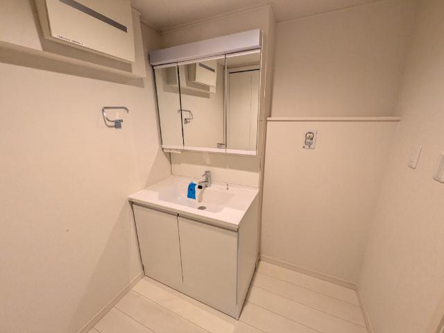 川崎市宮前区宮前平アパート 洗面