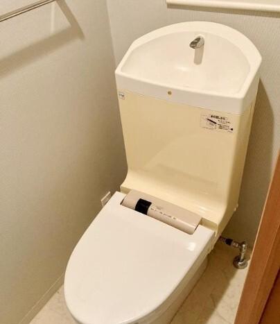 世田谷区弦巻マンション トイレ