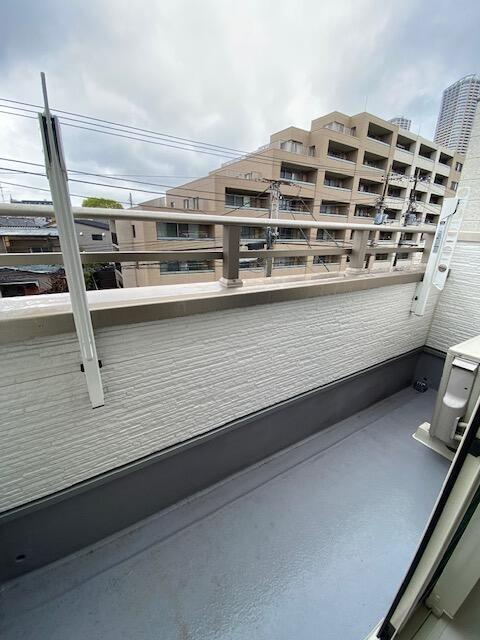 川崎市中原区小杉御殿町一戸建 バルコニー