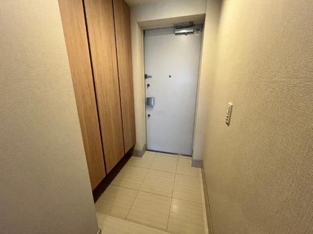 プラウド宮前平サウスアベニュー（608） 玄関