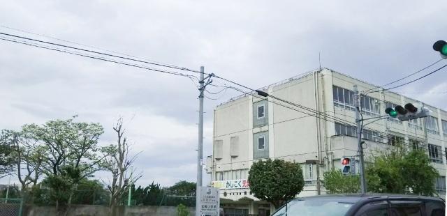 川崎市立宮崎小学校：952m