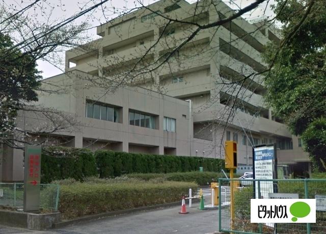 公立学校共済組合関東中央病院：1498m