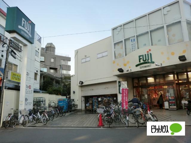 Fuji用賀店：796m