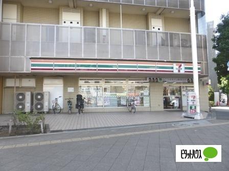 セブンイレブン世田谷瀬田4丁目店：606m