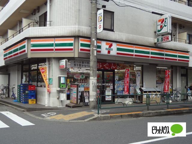セブンイレブン世田谷玉川店：136m