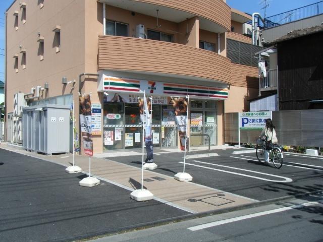セブンイレブン川崎高津諏訪店：365m