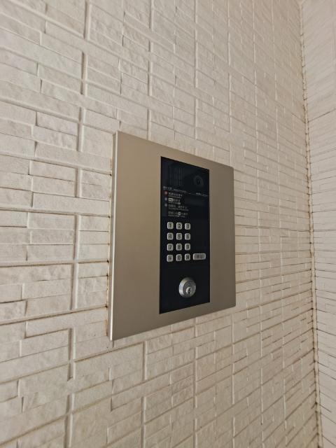 川崎市宮前区宮前平アパート エントランス