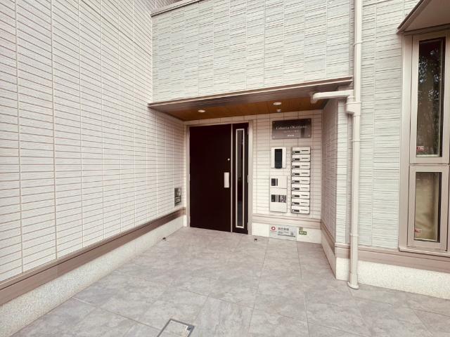 世田谷区岡本アパート エントランス