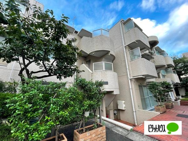 馬事公苑南サンハイツ 外観