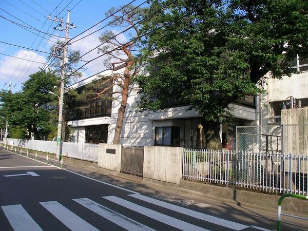 世田谷区立桜町小学校