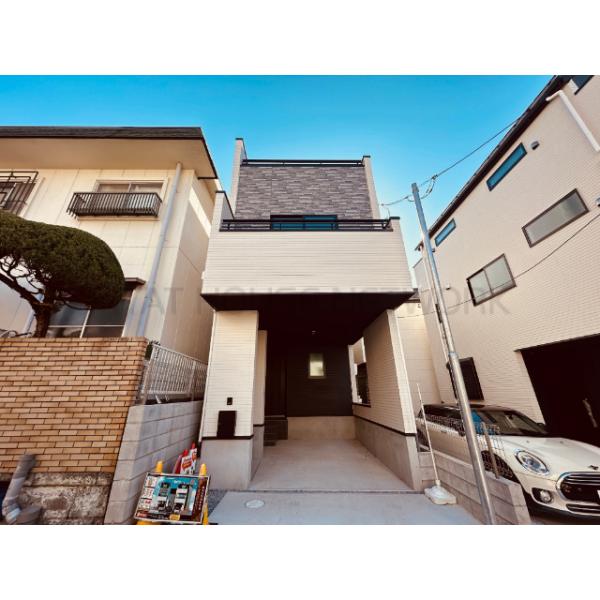 神奈川県川崎市高津区梶ケ谷３丁目