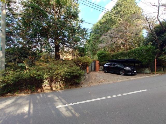 駐車スペース3台分