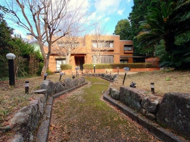 庭園付きの戸建