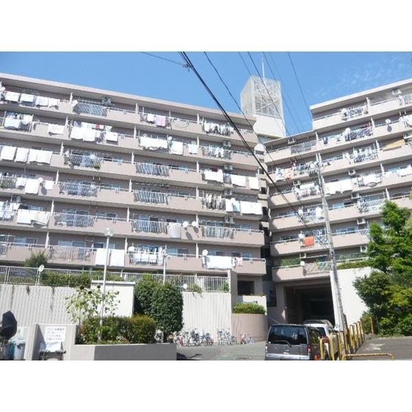 クイーンハイツ久地 外観
